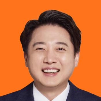 이준석 정치인 만나기 이미지
